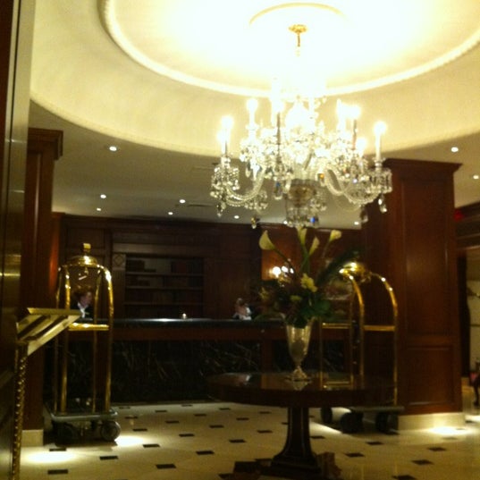 Das Foto wurde bei The Townsend Hotel von Rodrigo L. am 3/15/2012 aufgenommen