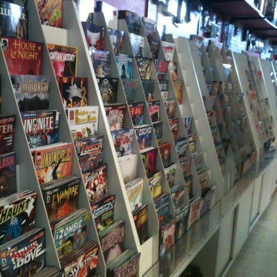 Nan's Comics, Games, and Toys 2011 Southwest Fwy