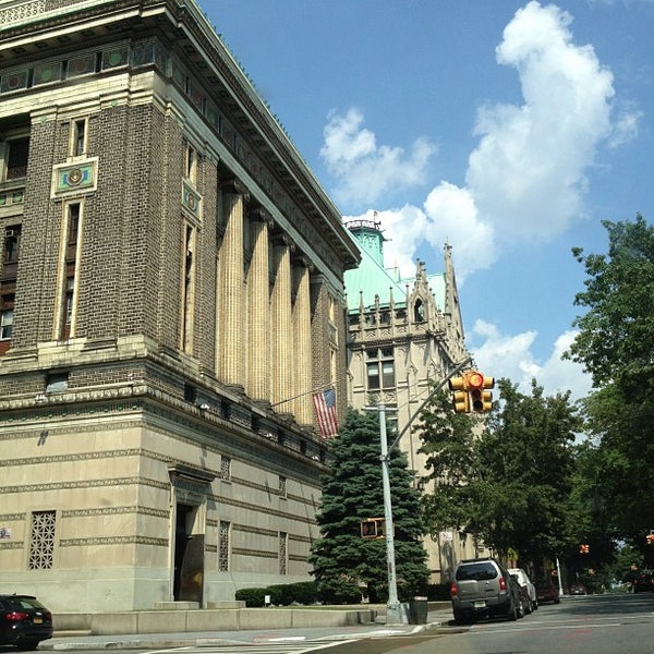 8/2/2012에 Bex J.님이 Brooklyn Masonic Temple에서 찍은 사진