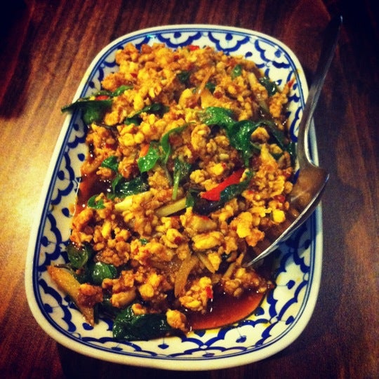 Foto scattata a E-Sarn Thai Cuisine da Ng J. il 4/15/2012