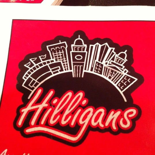 รูปภาพถ่ายที่ Hilligan&#39;s โดย Mitch H. เมื่อ 5/1/2012