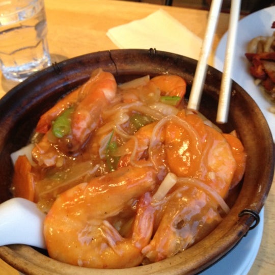 King prawn and vermicelli curry pot... It is the one! Defo satisfy your curry craving needs!!
