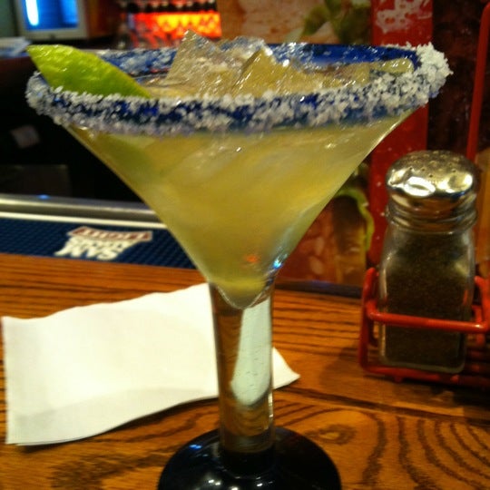 Photo taken at Chili&#39;s Grill &amp; Bar by Joey B. on 6/2/2012