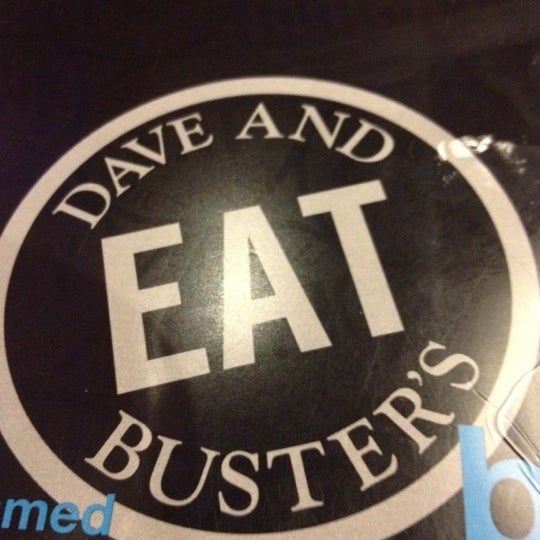 รูปภาพถ่ายที่ Dave &amp; Buster&#39;s โดย Stephanie S. เมื่อ 4/29/2012