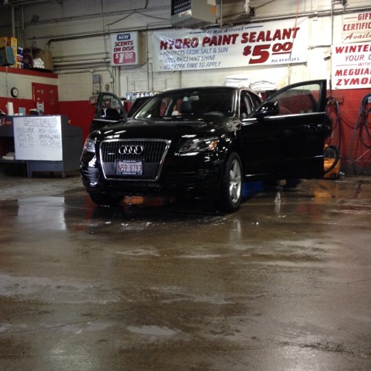 River West Car Wash Fulton River District Chicago, IL