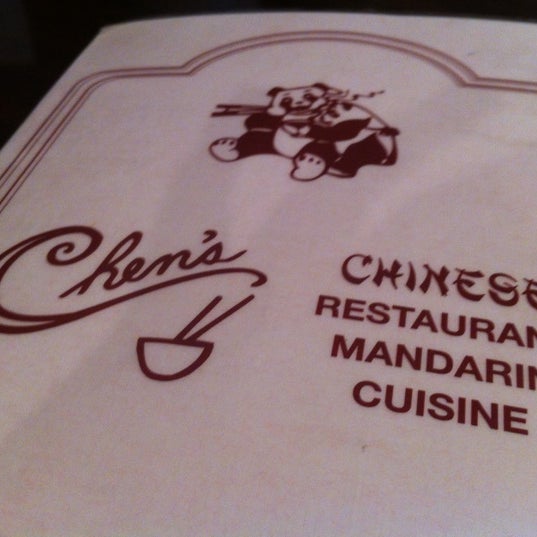Photo prise au Chen&#39;s Chinese Restaurant par Anne D. le8/14/2012