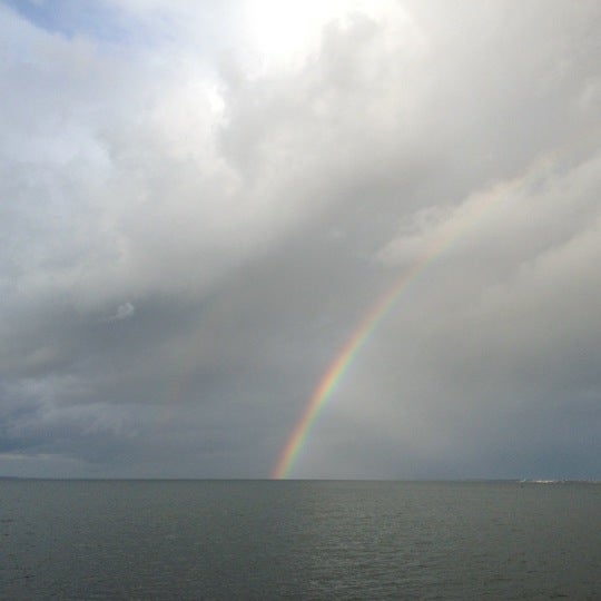 Das Foto wurde bei Fire Island Ferries - Main Terminal von Steve F. am 6/21/2012 aufgenommen