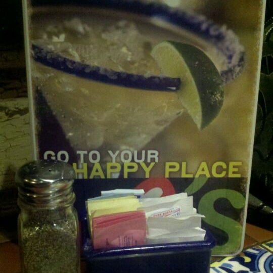 Photo taken at Chili&#39;s Grill &amp; Bar by Russell I. on 5/7/2012
