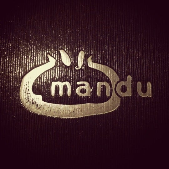 Das Foto wurde bei Mandu von Janie Y. am 9/8/2012 aufgenommen