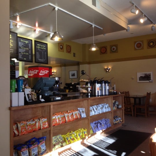 The Dish Cafe 18 tips