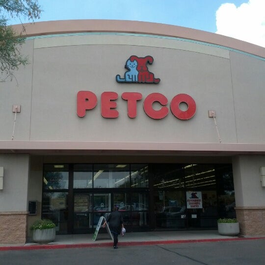 Petco 9480 W Northern Ave