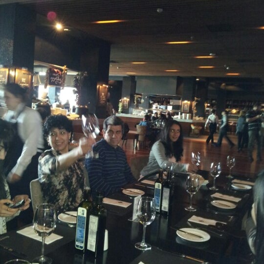 7/28/2012 tarihinde Eduardo L.ziyaretçi tarafından Restaurant Santerra'de çekilen fotoğraf