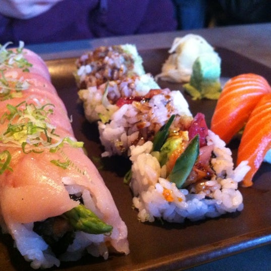 Photo taken at Ace Wasabi&#39;s Rock-N-Roll Sushi by H. C. on 5/28/2012