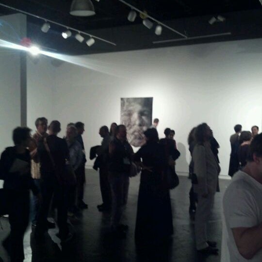 3/22/2012 tarihinde James B.ziyaretçi tarafından Houston Center for Contemporary Craft'de çekilen fotoğraf