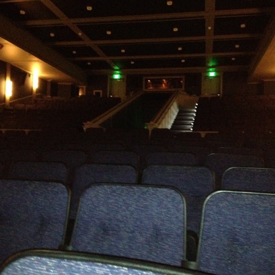 Foto tomada en Nantucket Dreamland Theater  por Lauren M. el 6/4/2012