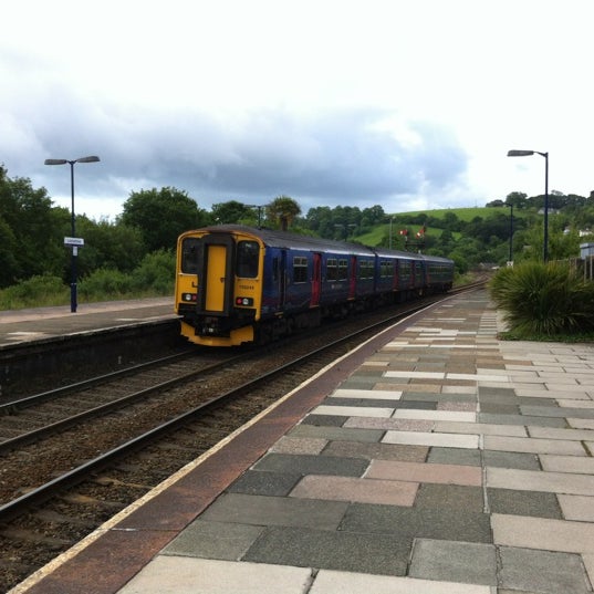 Lostwithiel Railway Station (LOS) Grenville Rd