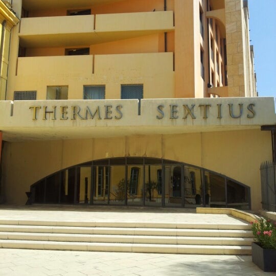 Photo taken at Thermes Sextius - Spa by Gwenael M. on 9/11/2012