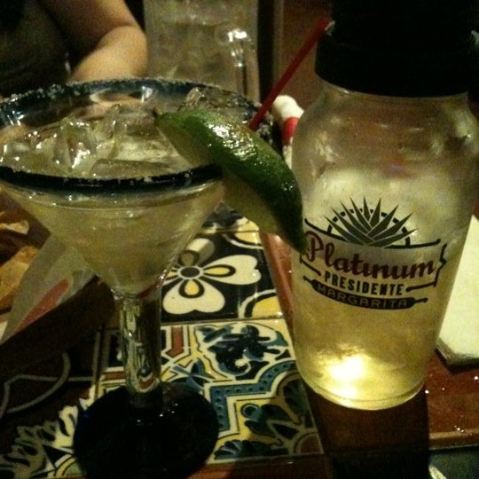 Photo taken at Chili&#39;s Grill &amp; Bar by Vicky A. on 3/15/2012