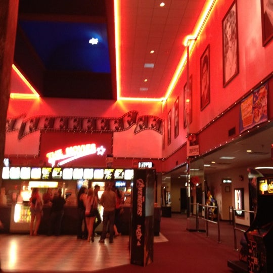 Regal Governor's Square 1501 Governor's Square Blvd