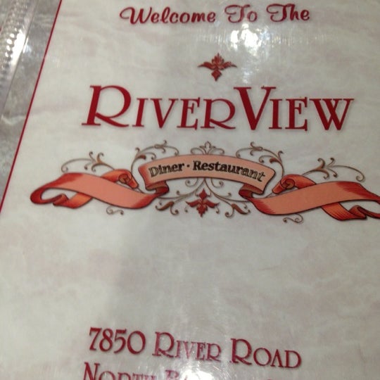 รูปภาพถ่ายที่ River View Diner โดย Vincent F. เมื่อ 6/10/2012