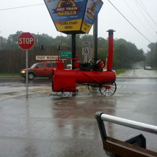 Photo taken at Old Town Trolley Tours St Augustine by Dennis B. on 6/27/2012