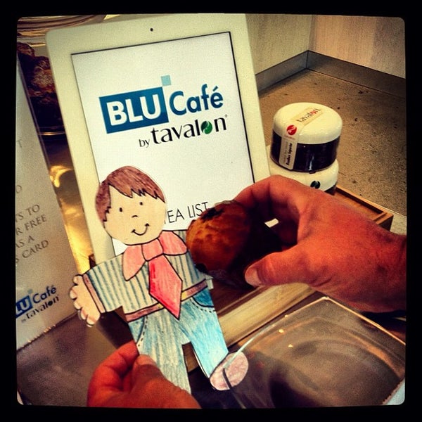 Foto tirada no(a) Blu Cafe por @JPSmithNYC em 5/29/2012