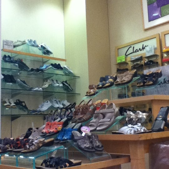 shoe stores at southgate mall