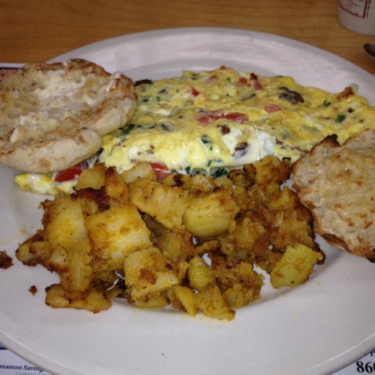 Rozzi's Restaurant Thomaston'da Amerikan Restoranı