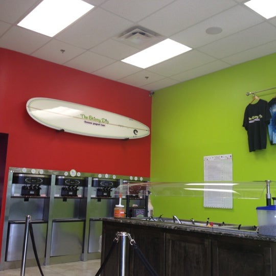The Skinny Dip Frozen Yogurt Bar Frozen Yogurt Shop in Virginia Beach