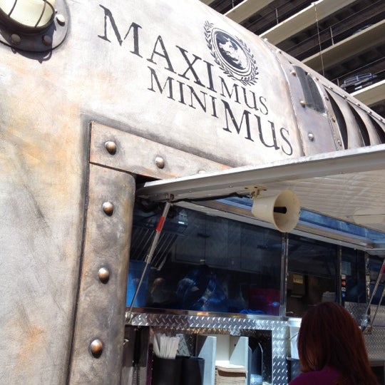Photo taken at Maximus / Minimus by Allen C. on 4/13/2012