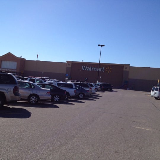 Walmart Supercenter 577 N Germantown Pkwy