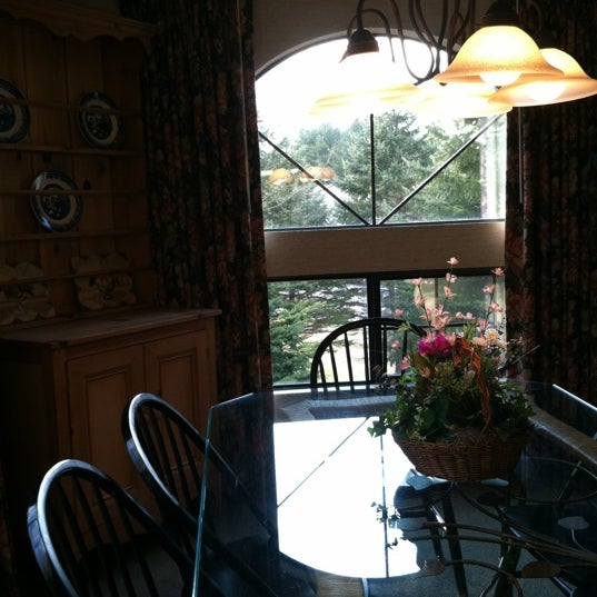 Photo taken at Pocono Mountain Villas (formerly Fernwood Resort) by Sylvia H. on 3/9/2012