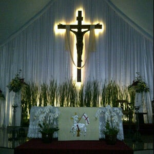 Photo taken at Gereja Katolik Hati Santa Perawan Maria Tak Bernoda by Ignatius D. on 5/8/2012