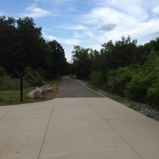 Murfreesboro Greenway System - Hiking Trail
