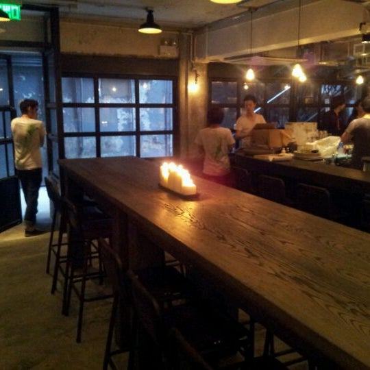Das Foto wurde bei Brickhouse von Xuan M. am 5/26/2012 aufgenommen