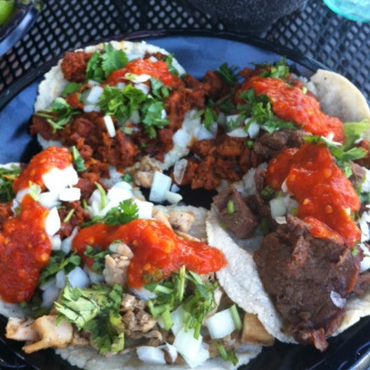 5/29/2012 tarihinde Marcelo M.ziyaretçi tarafından Leticia&#39;s Mexican Cocina'de çekilen fotoğraf