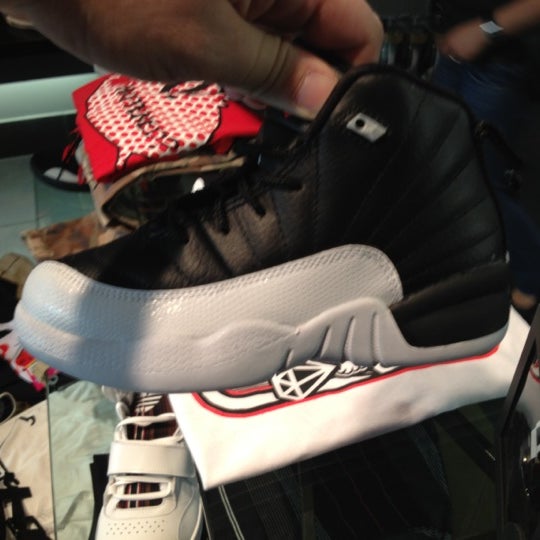 Sports Zone Elite Shoe Store