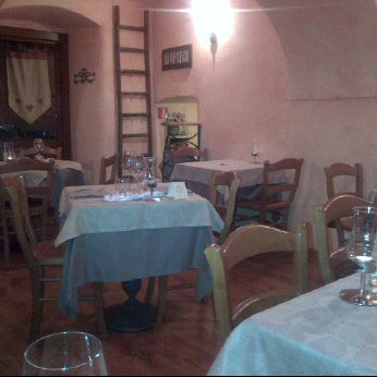 8/12/2012 tarihinde Rossella C.ziyaretçi tarafından Osteria da Nando'de çekilen fotoğraf