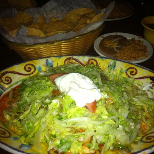 Photo taken at Eduardo&#39;s Mexican Restaurant by Mitzy💋MIA💃 on 5/17/2012