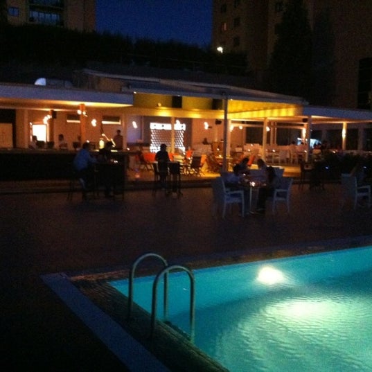 Photo taken at COLORS - Eat, Drink, Party - (Hillside City Club) by Kaan A. on 6/7/2012