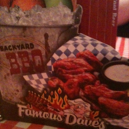 Photo taken at Famous Dave&#39;s by Ray E. on 4/9/2012