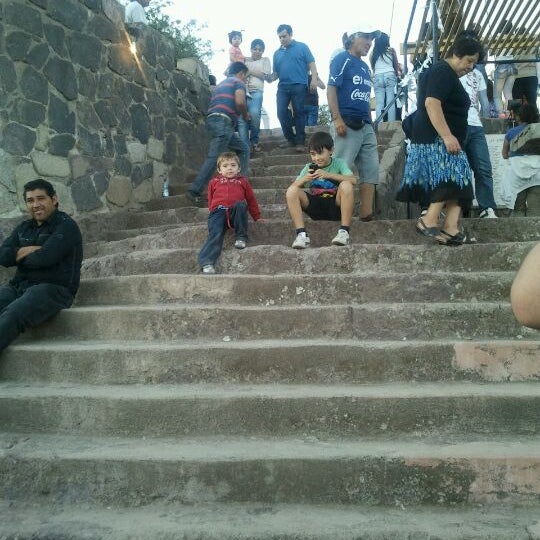 Foto tomada en Santo Cristo de Rinconada de Silva  por An Drea L. el 4/6/2012
