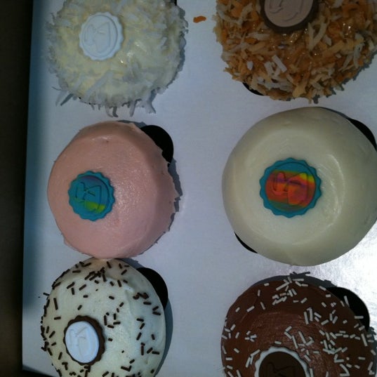 Crave Cupcakes University Place Houston, TX