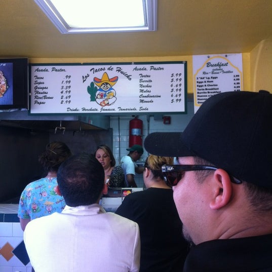 Photo taken at Los Tacos De Huicho by Dirt N. on 2/24/2012