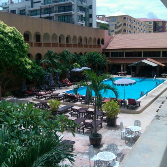 S lodge pattaya. Ibis pattaya 3 паттайя. Sabai lodge. S lodge pattaya. Sabai dee паттайя.