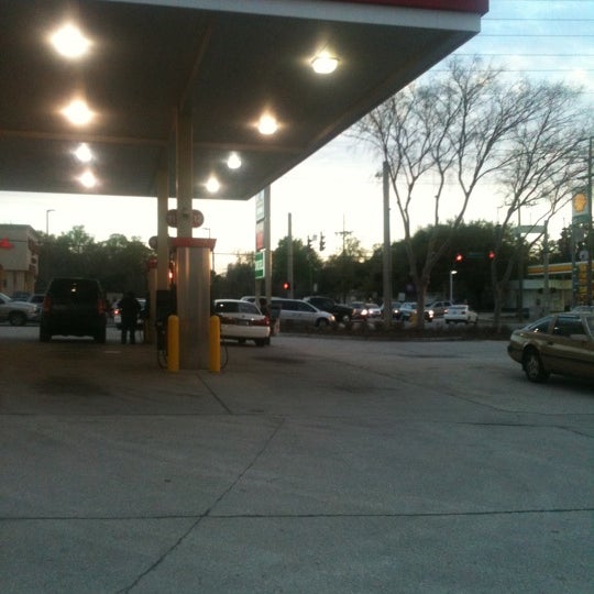 GATE Fuel Station in Greater Arlington