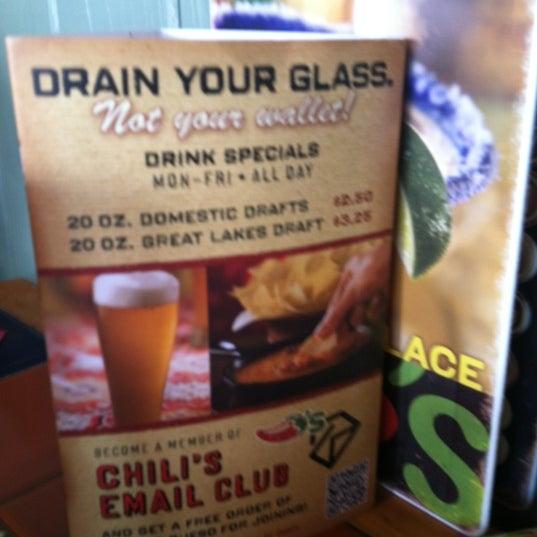 Photo taken at Chili&#39;s Grill &amp; Bar by Danielle H. on 5/30/2012