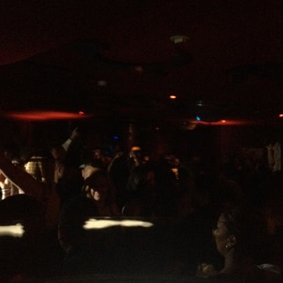 รูปภาพถ่ายที่ CatHouse Boutique Nightclub / Doohan&#39;s Bar &amp; Lounge โดย @thadjpnut T. เมื่อ 7/29/2012