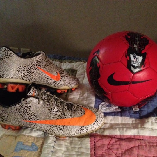 Progress Road Park Futbol Sahası'da fotoğraflar