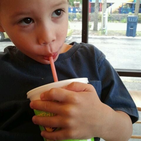 Photo taken at Xtreme Juice by Kimmeh M. on 4/14/2012